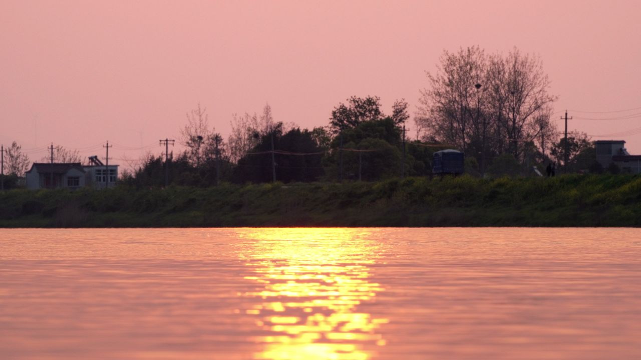 江河湖海波浪波光粼粼