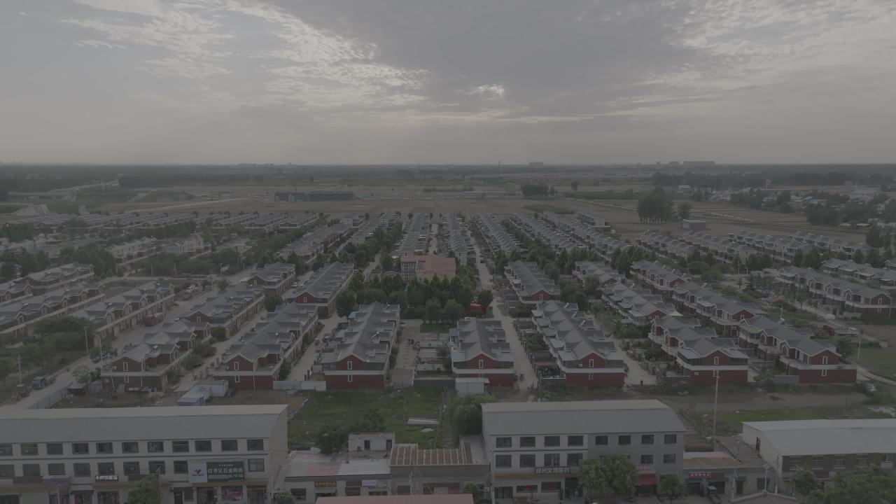 宁静的乡村晨景