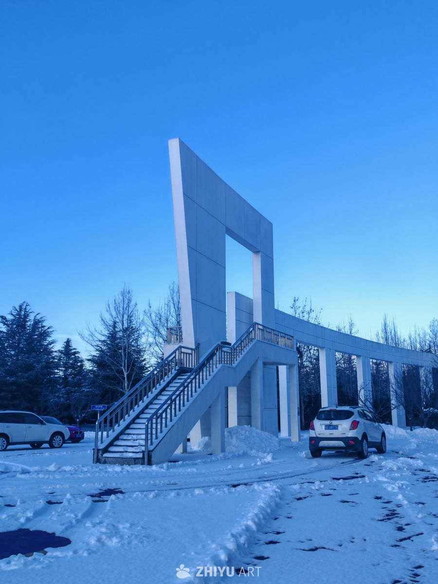 雪中建筑