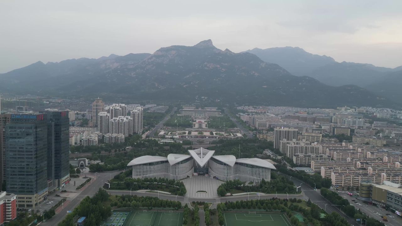  航拍山东泰安文化艺术中心