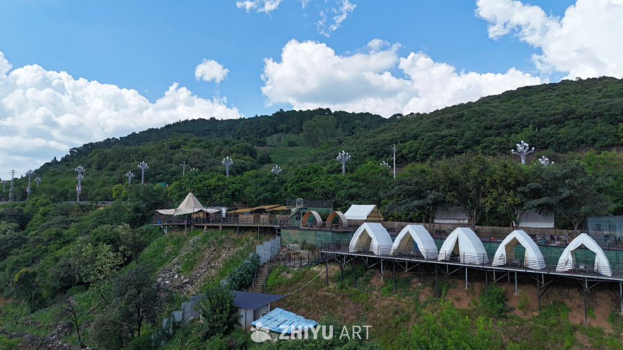 山间露营地