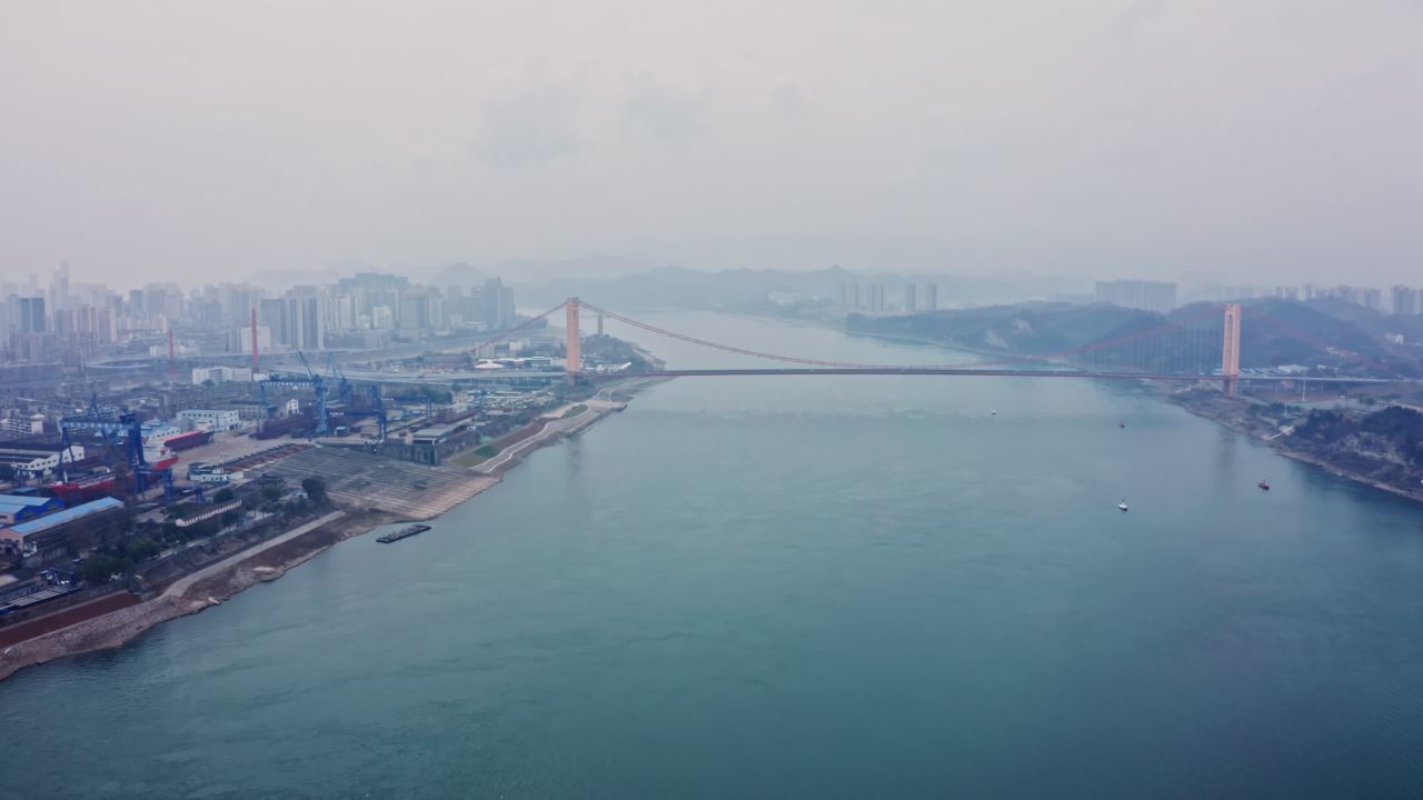 湖北宜昌至喜长江大桥航拍视频