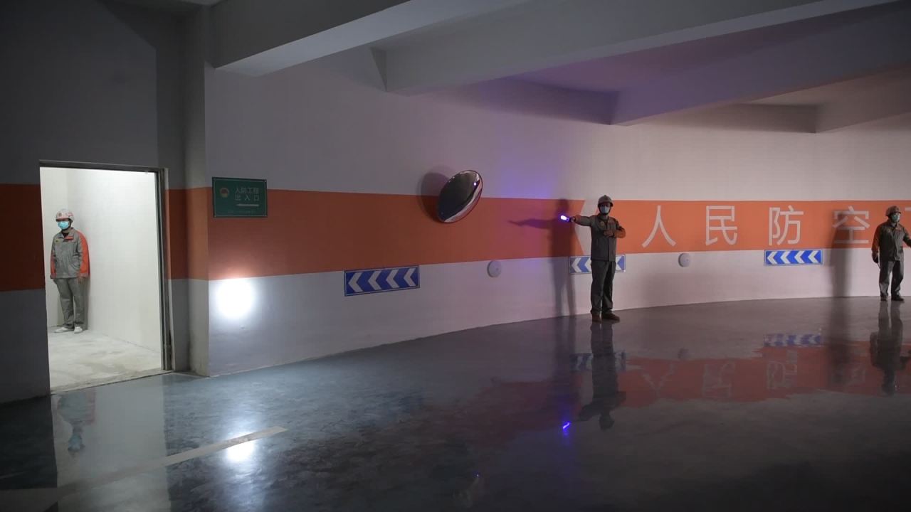 有序参观的走廊