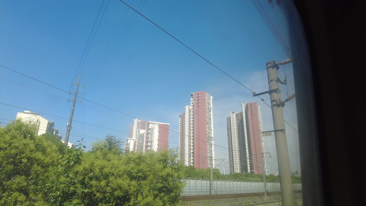 沿途火车窗外风景旅途风光