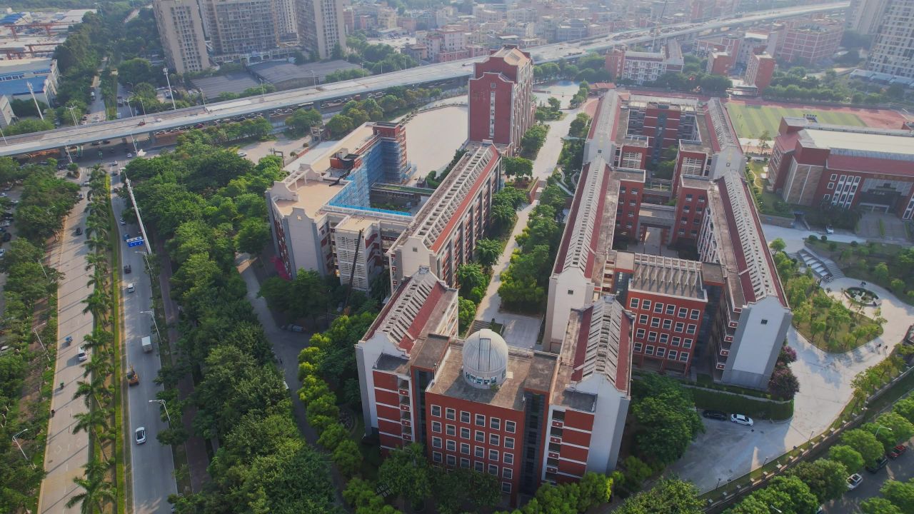 航拍厦门灌口中学 7