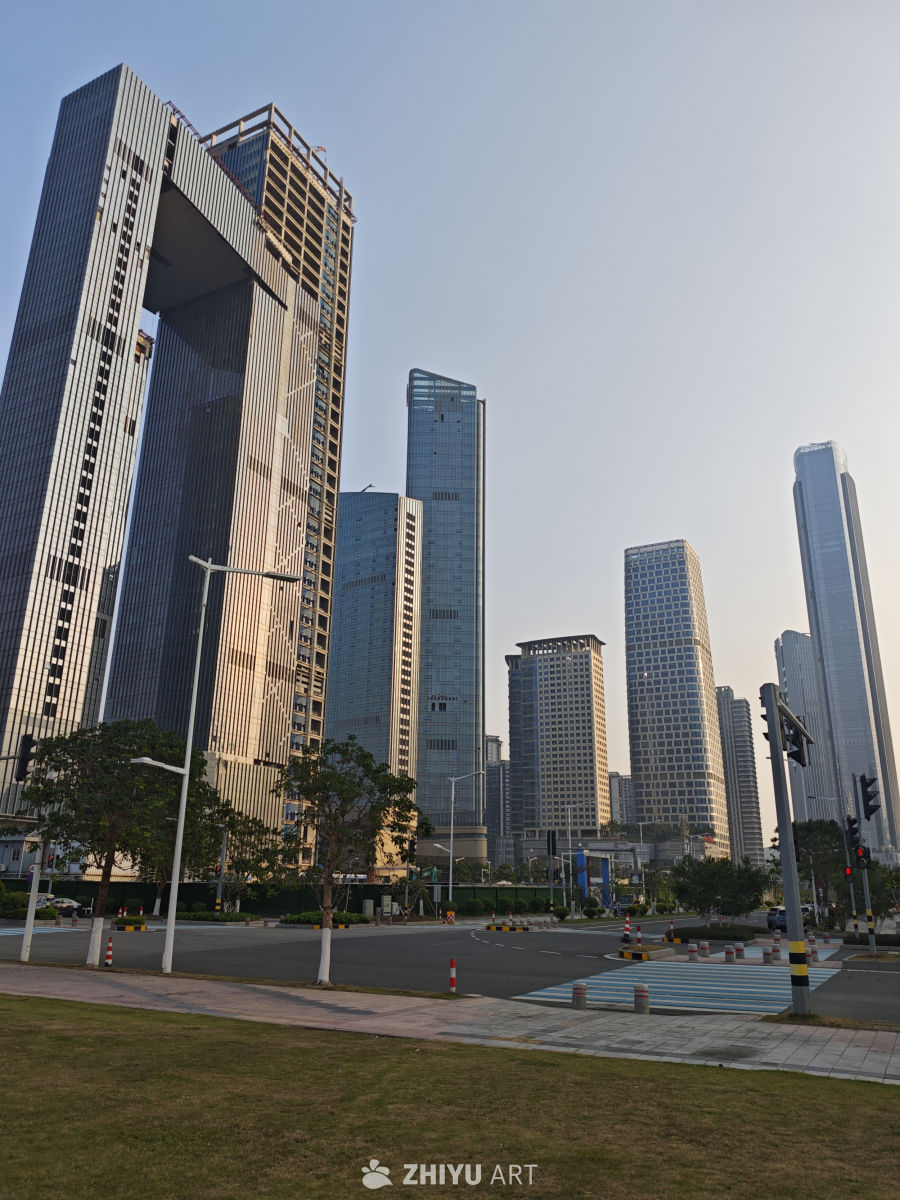 都市高楼林立景象