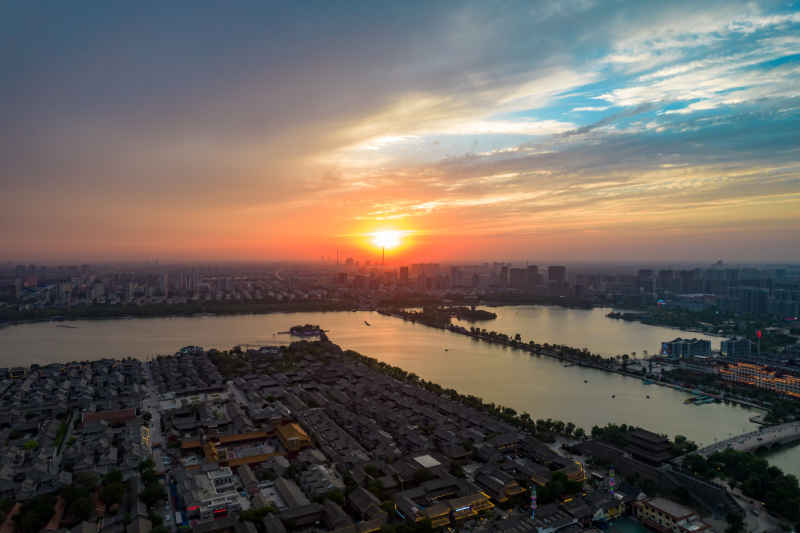 山东聊城日落晚霞夕阳航拍摄影图
