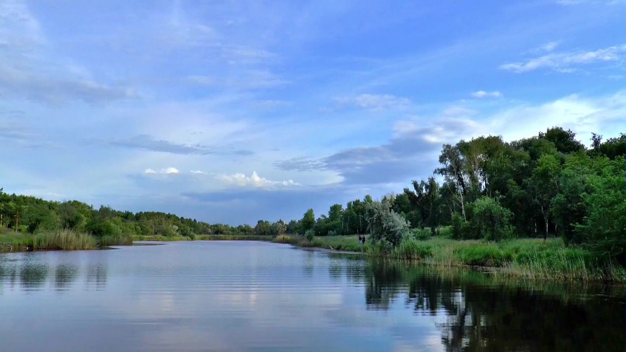 夏季西伯利亚湖河