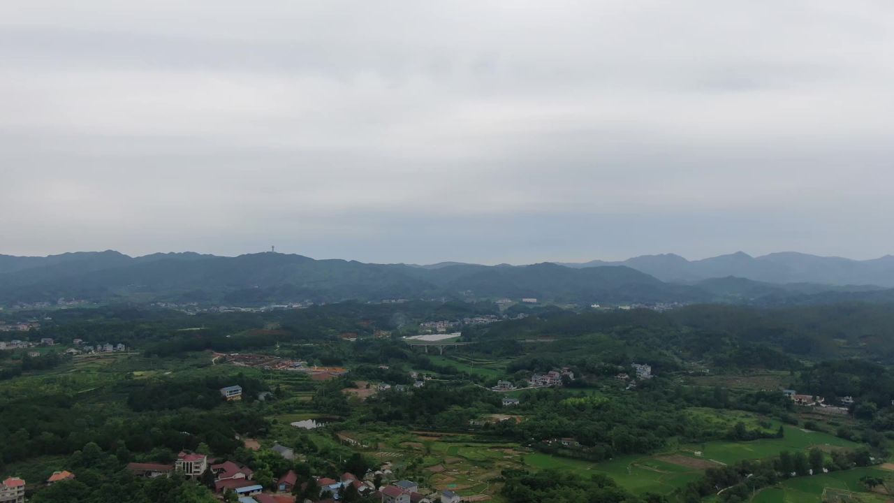 雨季 夏季 暴雨来临 航拍