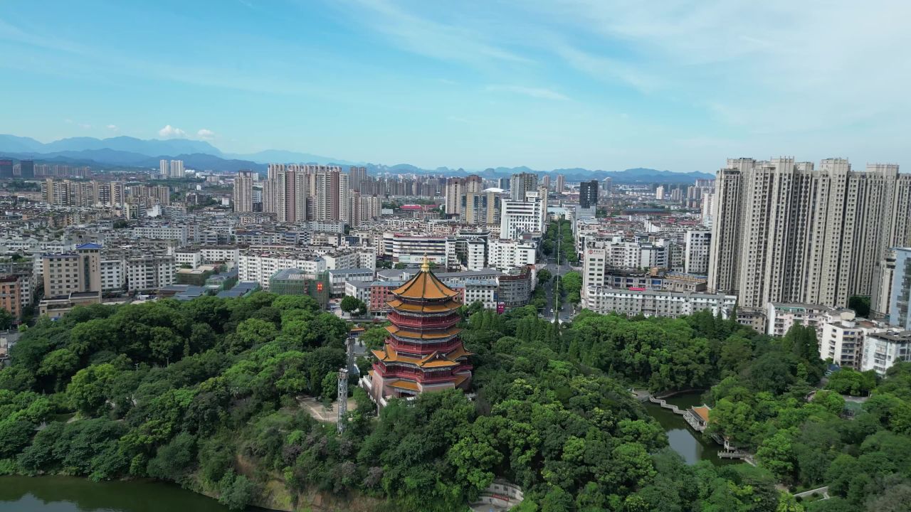  航拍江西鹰潭公园北极阁