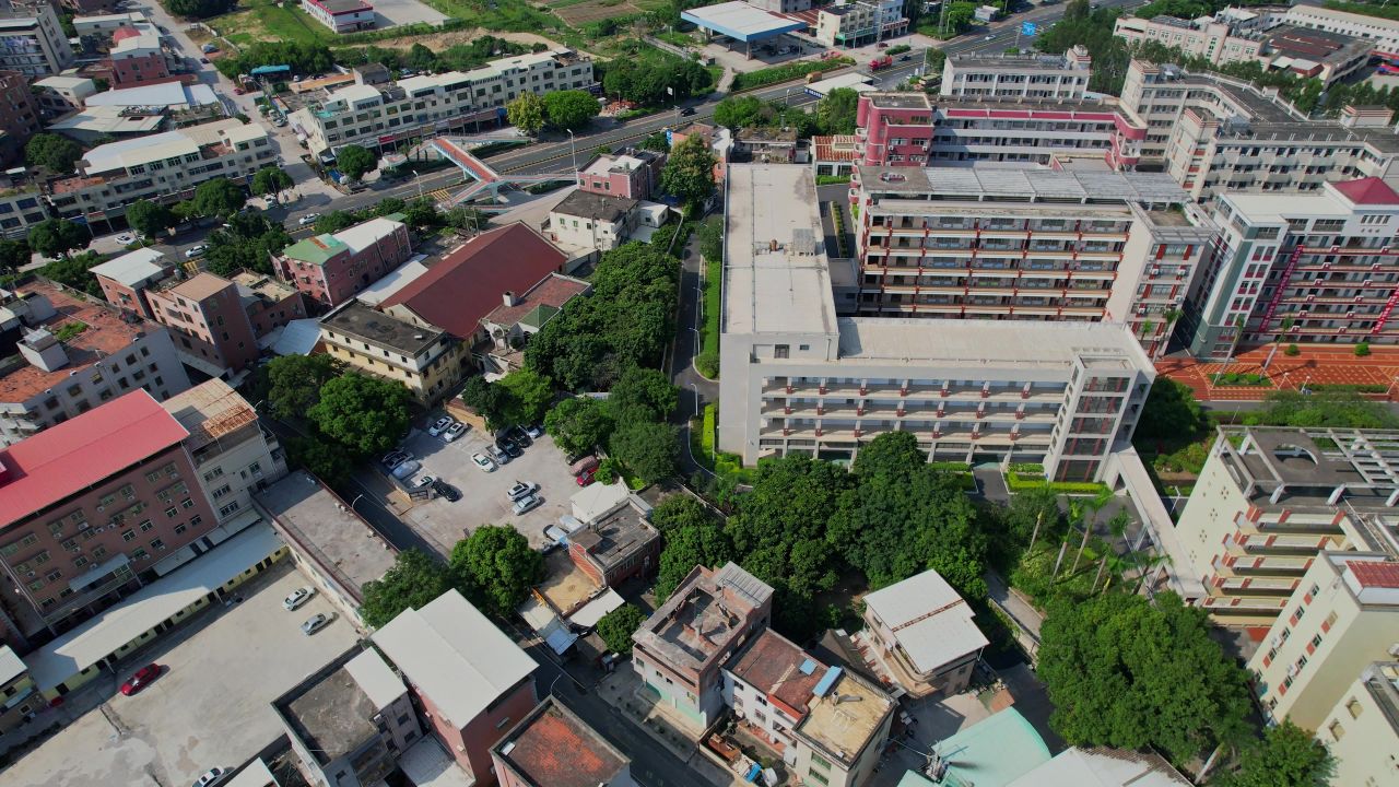 航拍厦门海沧中专职业学校 6
