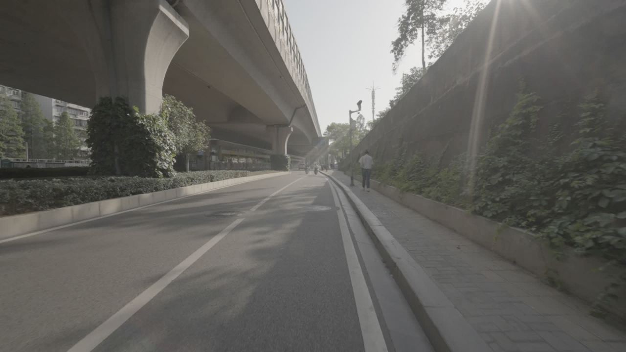宜昌江边 100
