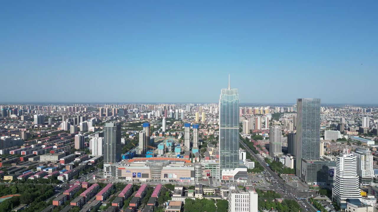 航拍河北保定城市天际线万博广场