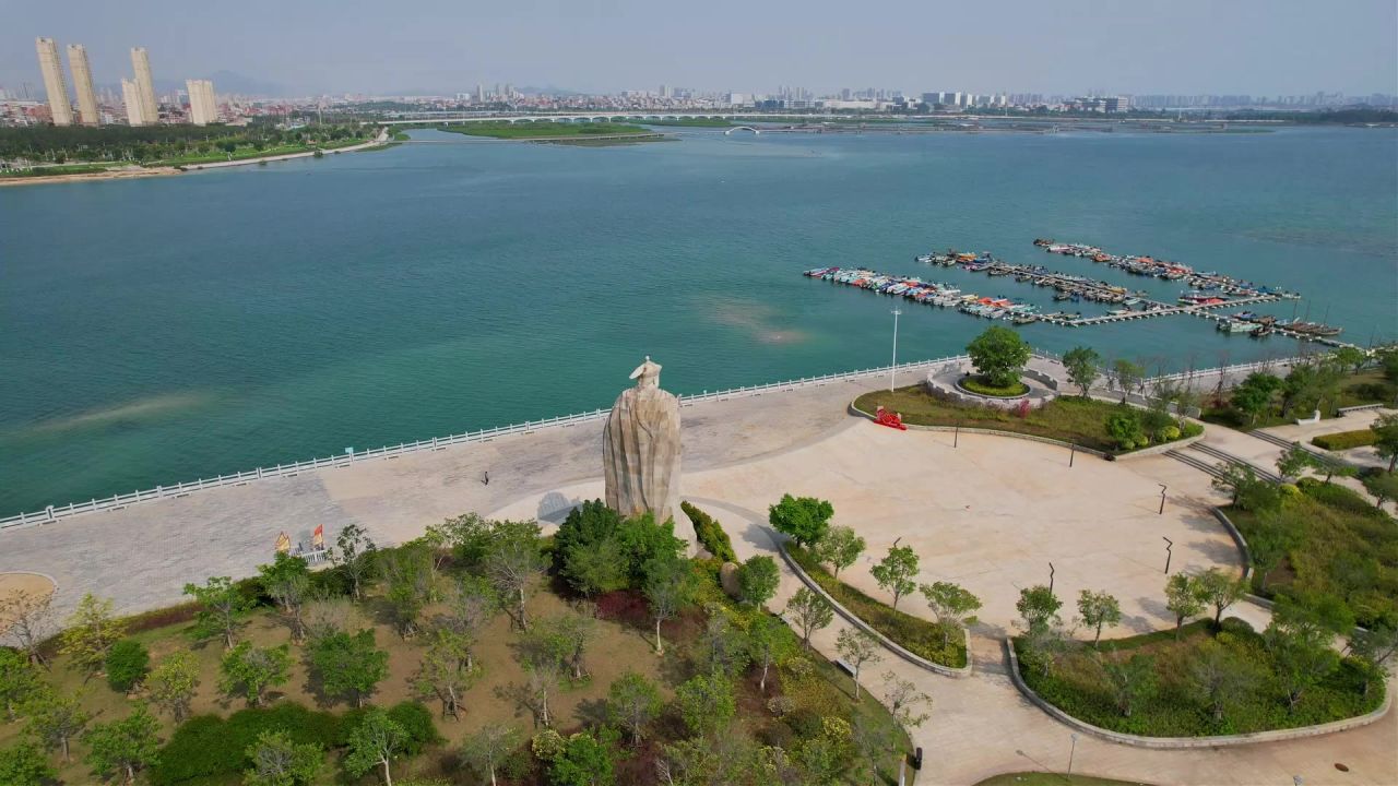 航拍厦门陈化成主题公园