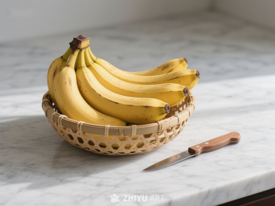 香蕉置于竹篮，旁配小刀 576