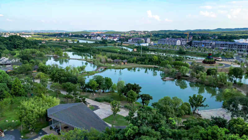 江西吉安城市风光旅游景区航拍图