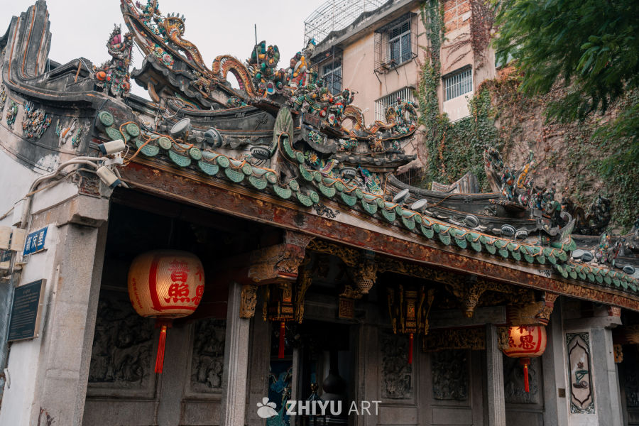 古色古香的中式建筑屋檐