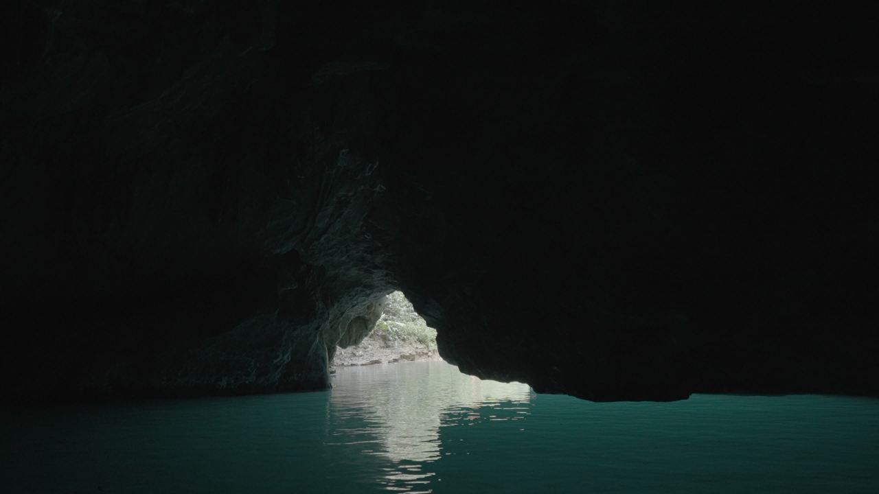 溶洞天窗 3