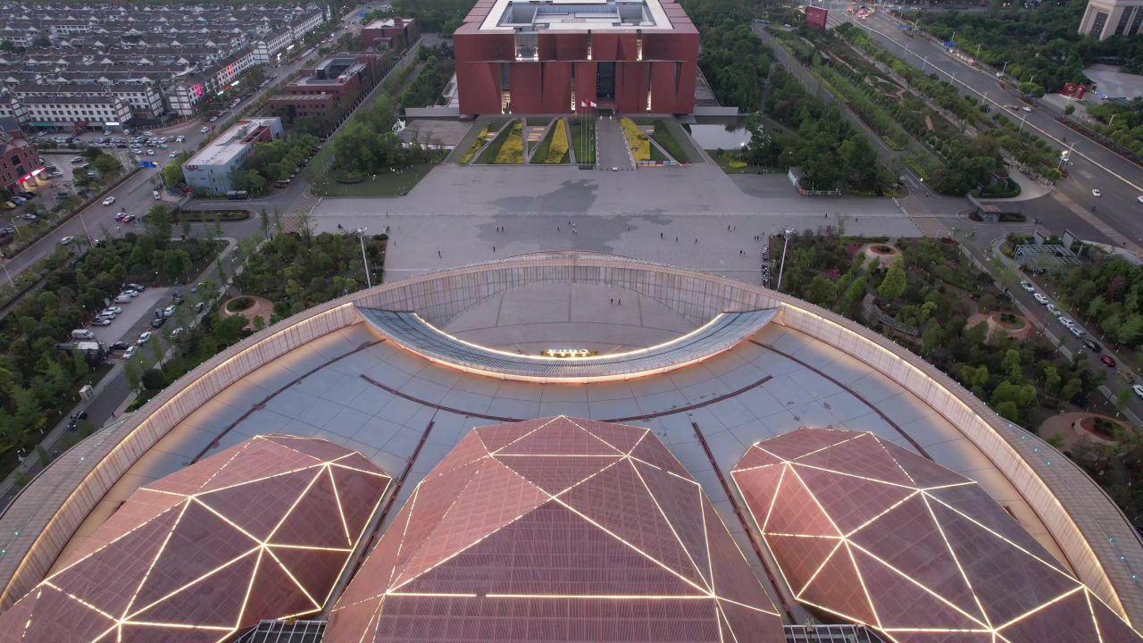  云南文化艺术中心夜景航拍