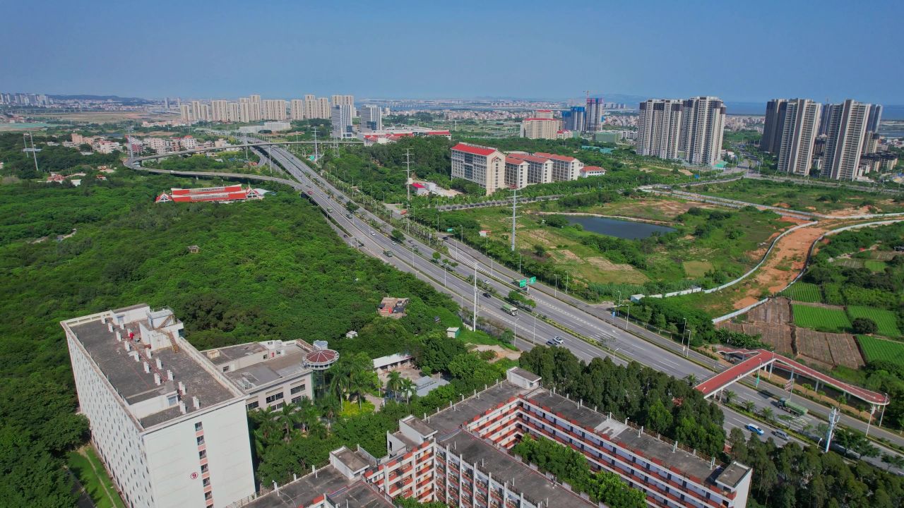 航拍厦门海洋技术学院 10