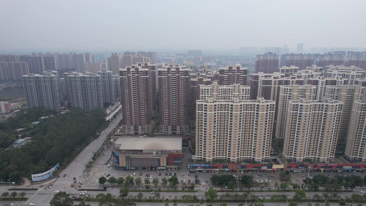 广西钦州城市高楼建筑交通航拍