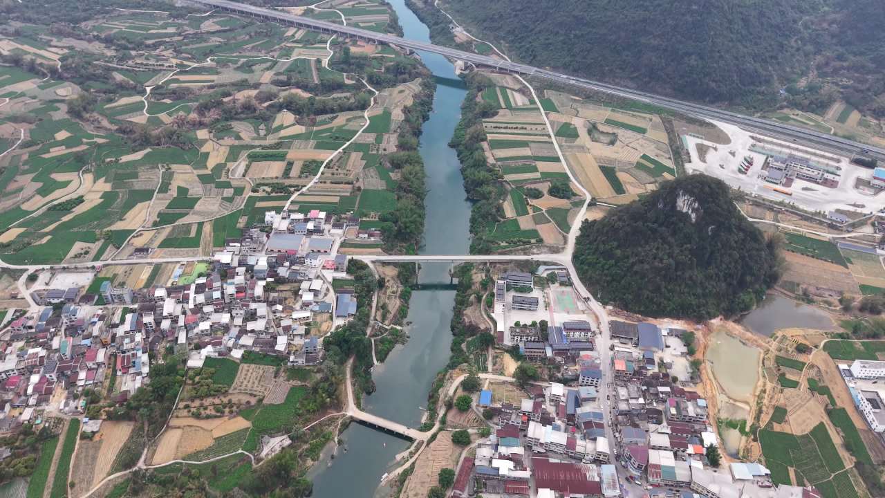 农村 8