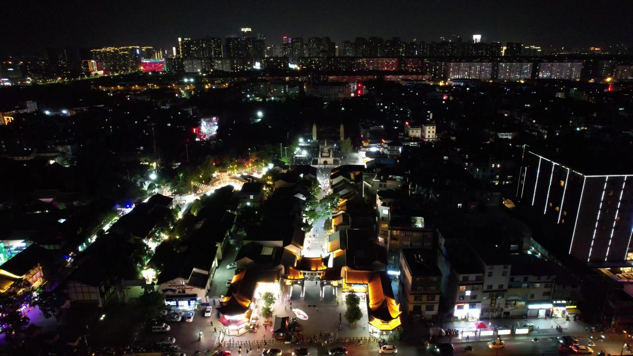 云南昆明官渡古镇夜景航拍