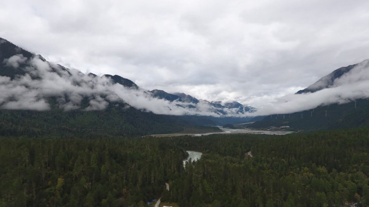 山河云