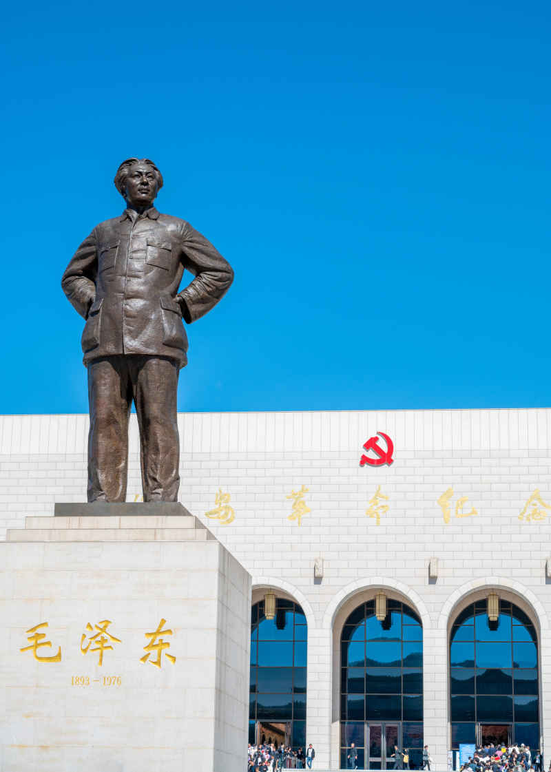 伟人雕像