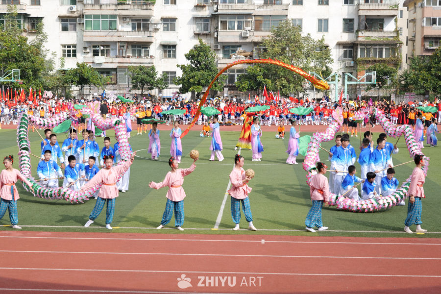 中小学生体育活动展示 163