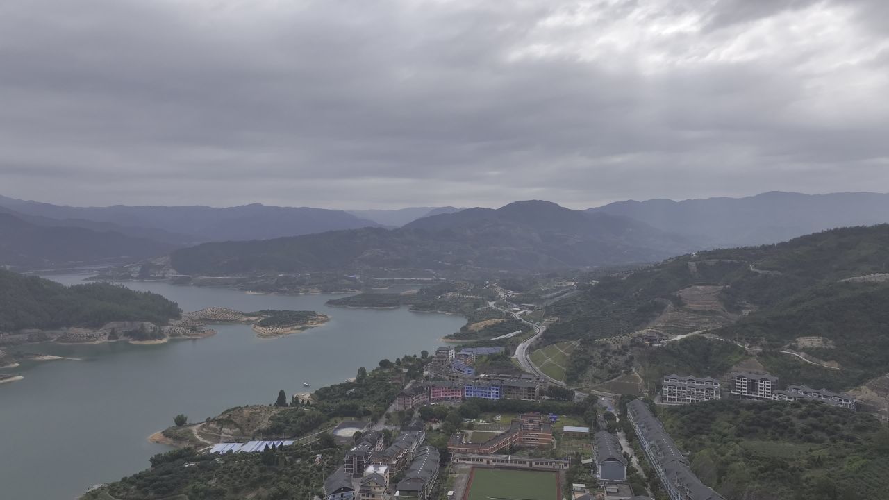 飞云湖水上巴士 33