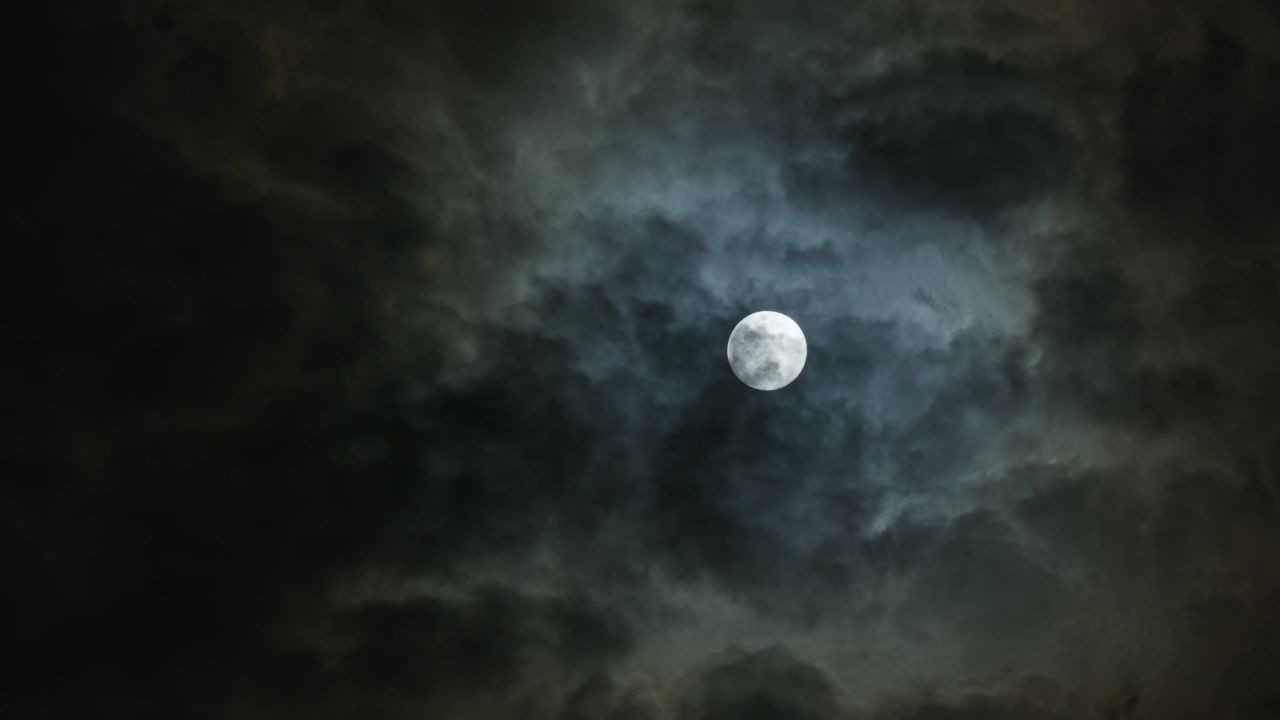 月亮月球夜晚天空皎洁明月长焦特写延时摄影 13