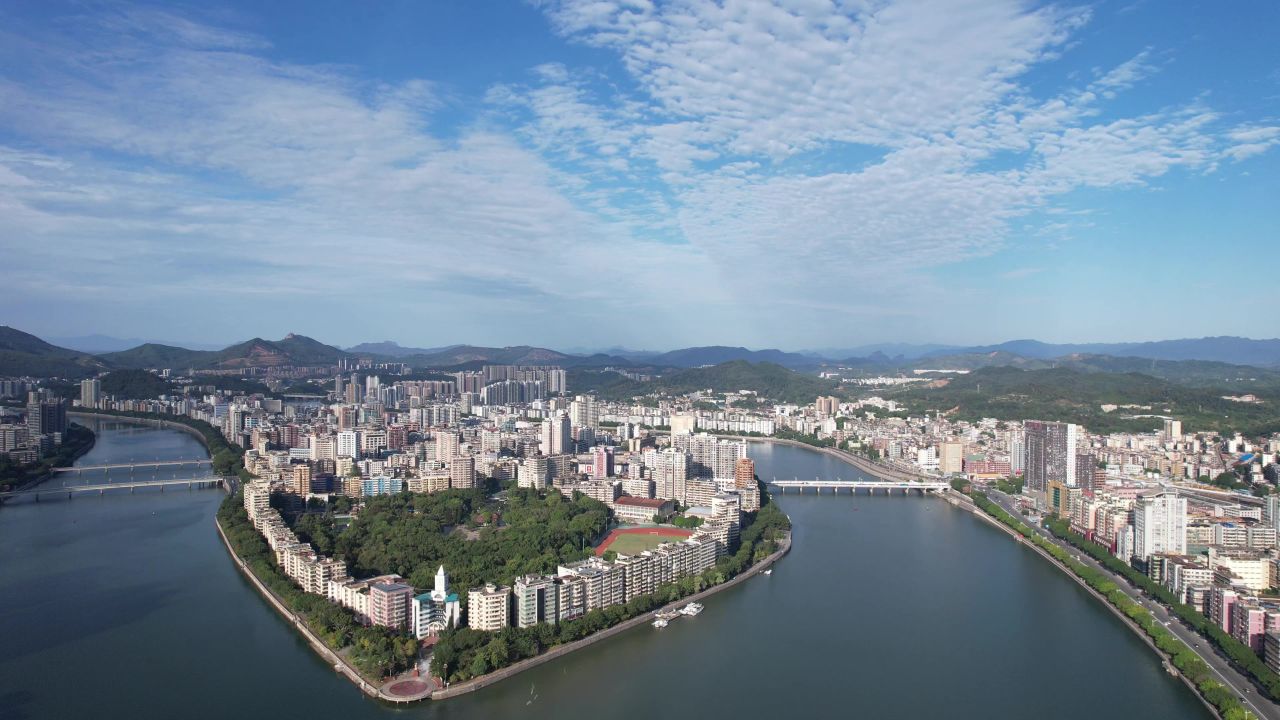 广东韶关北江浈江城市风光航拍 