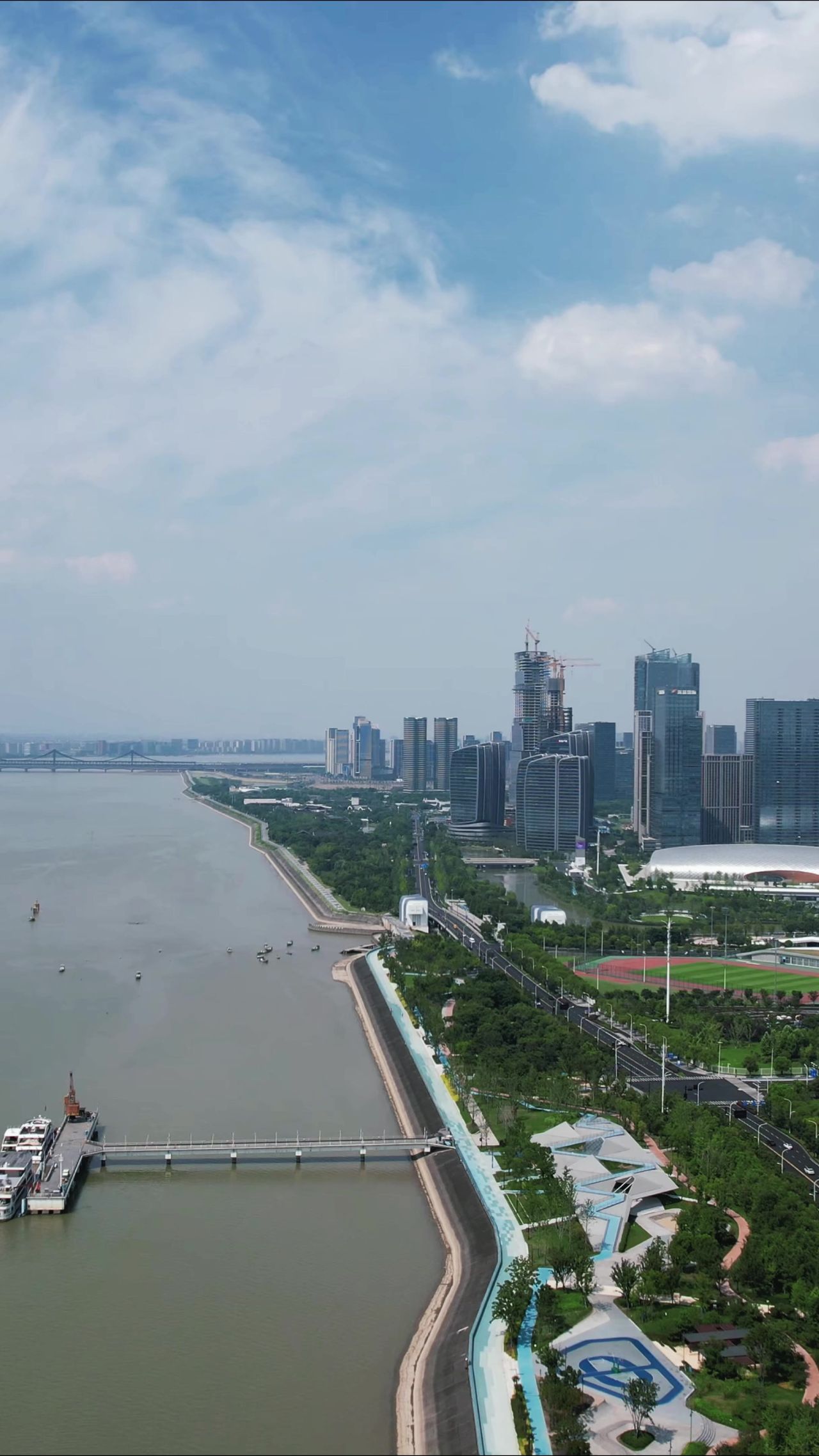 浙江城市风光奥体博览中心竖屏航拍 