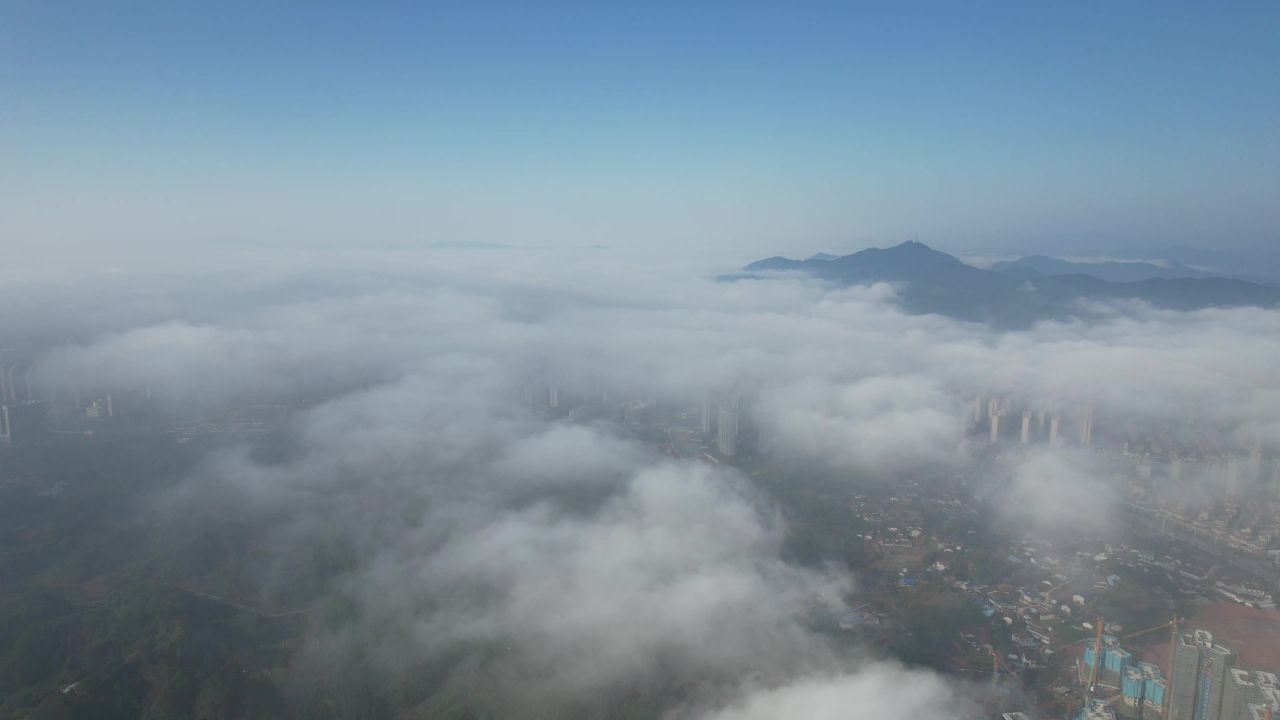 清晨迷雾云海风景日出航拍 