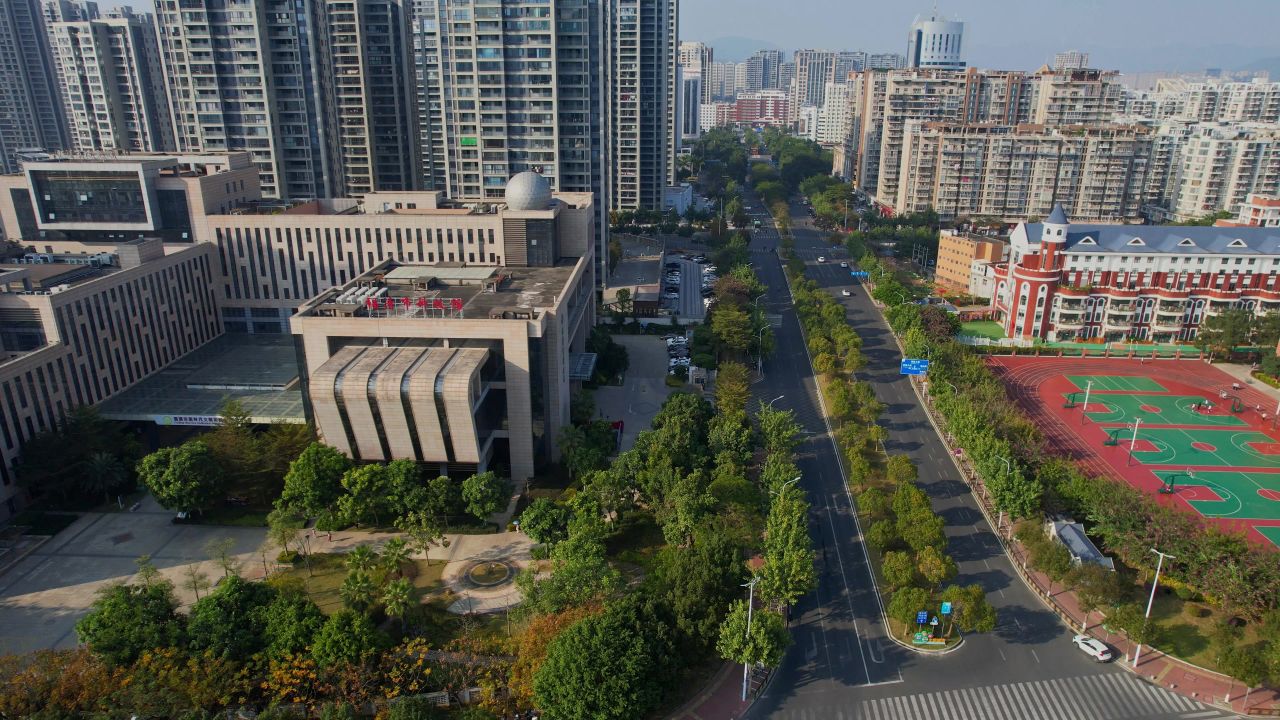 航拍福清市科技馆景观