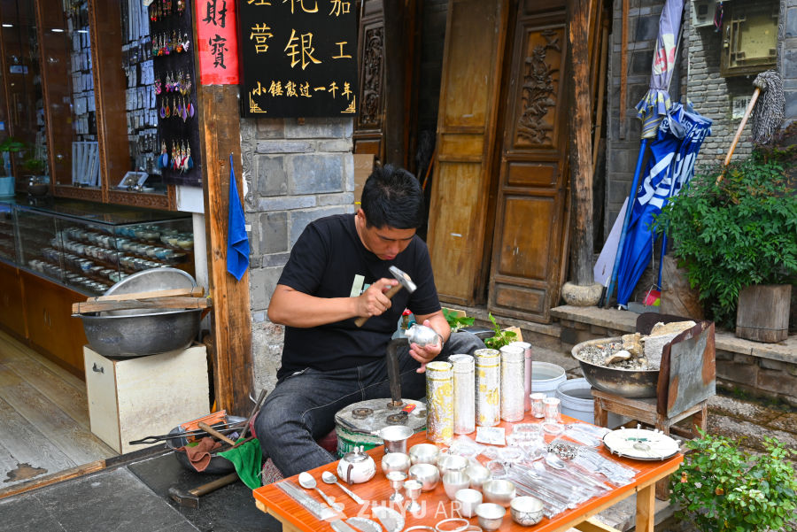 古朴与现代 20