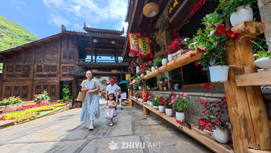 贵州兴义峰林布依景区 5