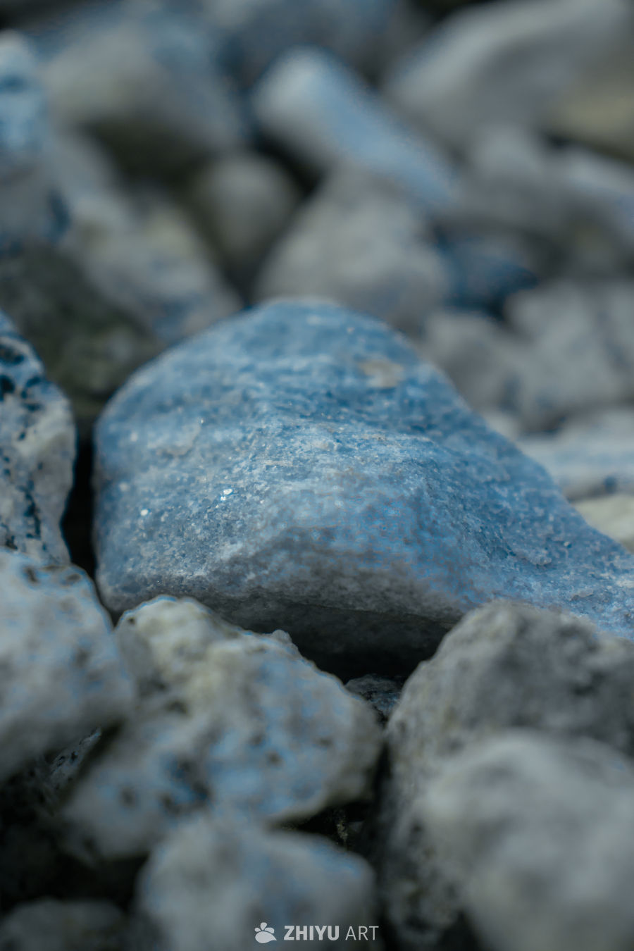 蓝色岩石特写