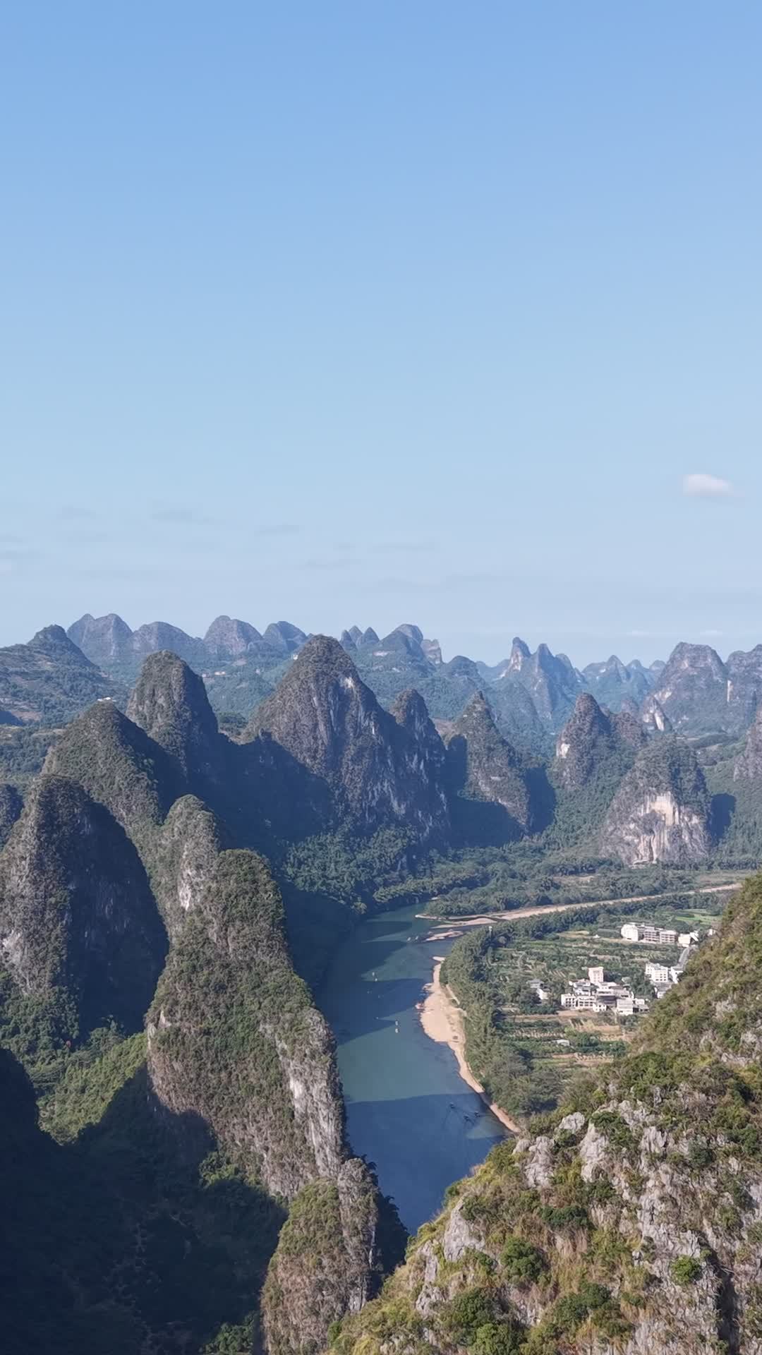 漓江山水画卷