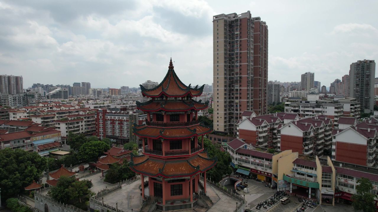 福建漳州威镇阁历史文化古建筑航拍 