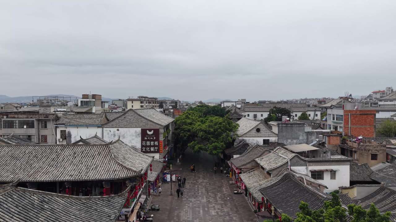 古街漫步