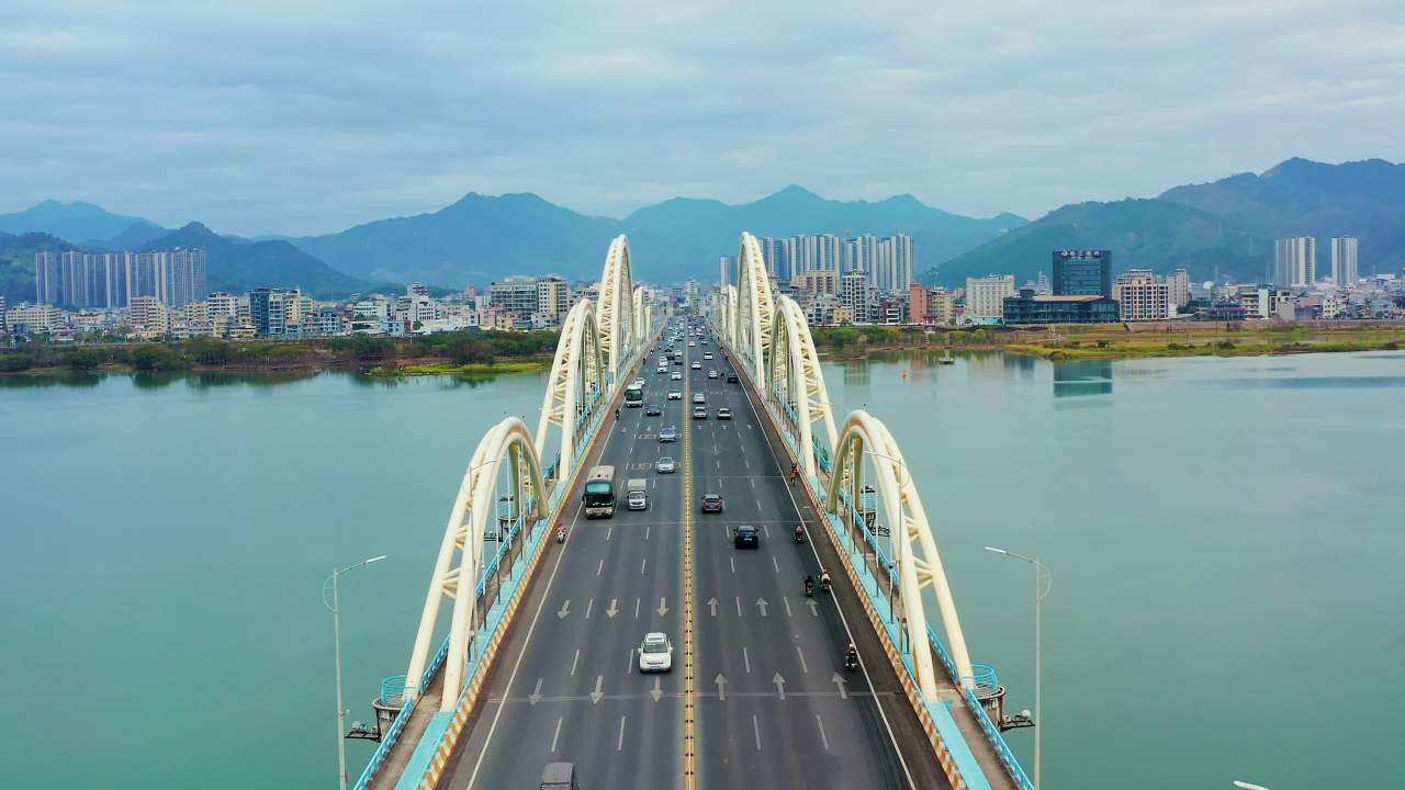 二五年航拍潮州金山大桥 二