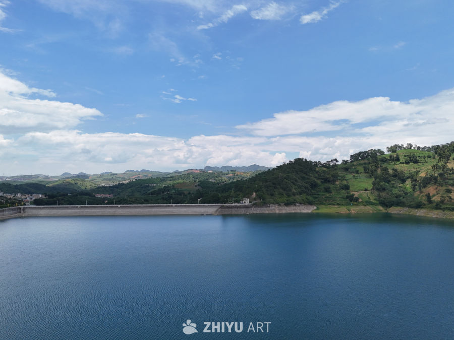 湖光山色的宁静时光
