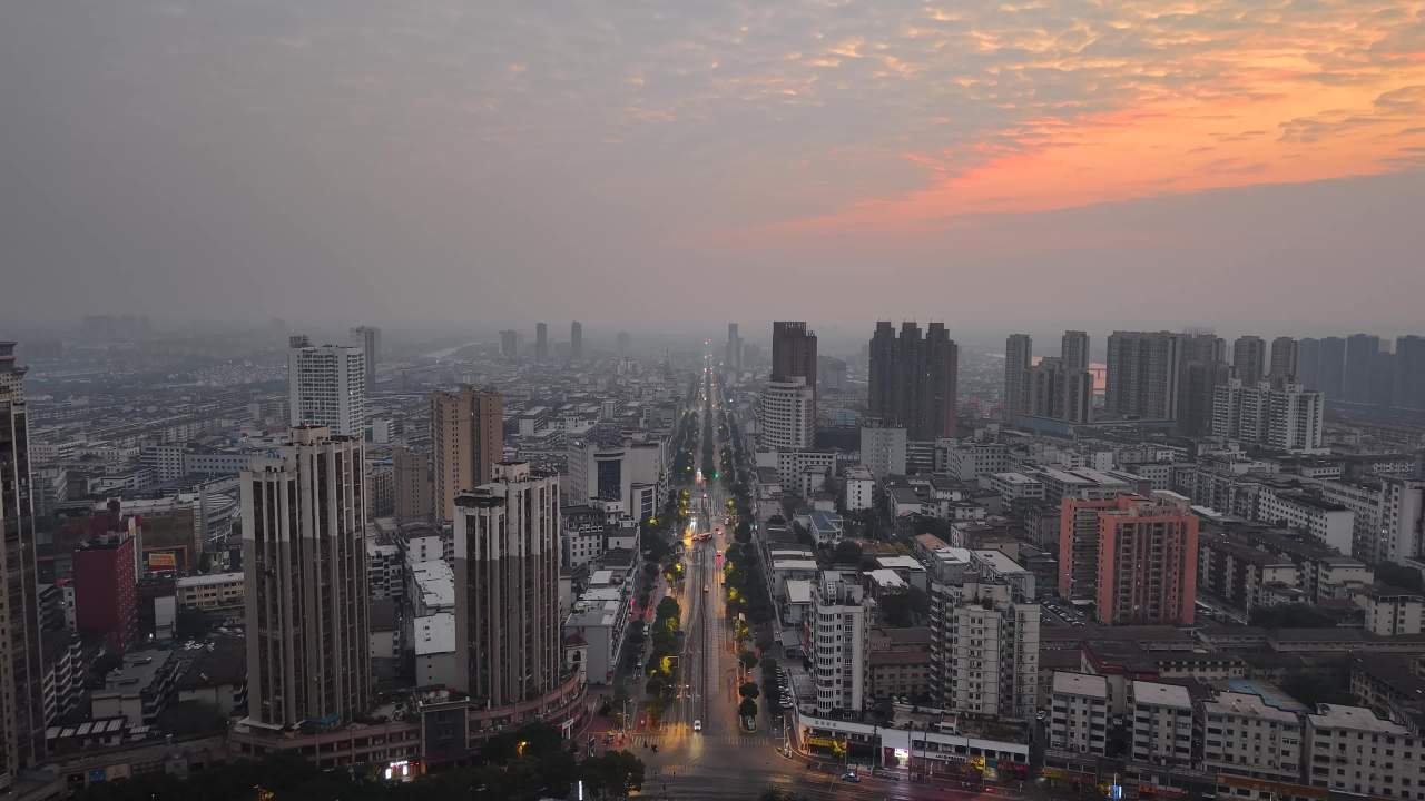 城市日落全景