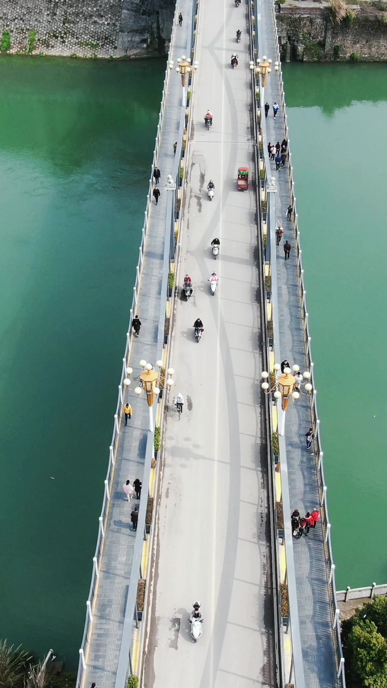 旅游景区 湖南 洪江古商城大桥 竖屏