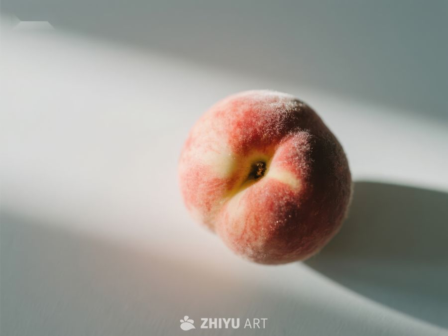 阳光下的新鲜桃子 747