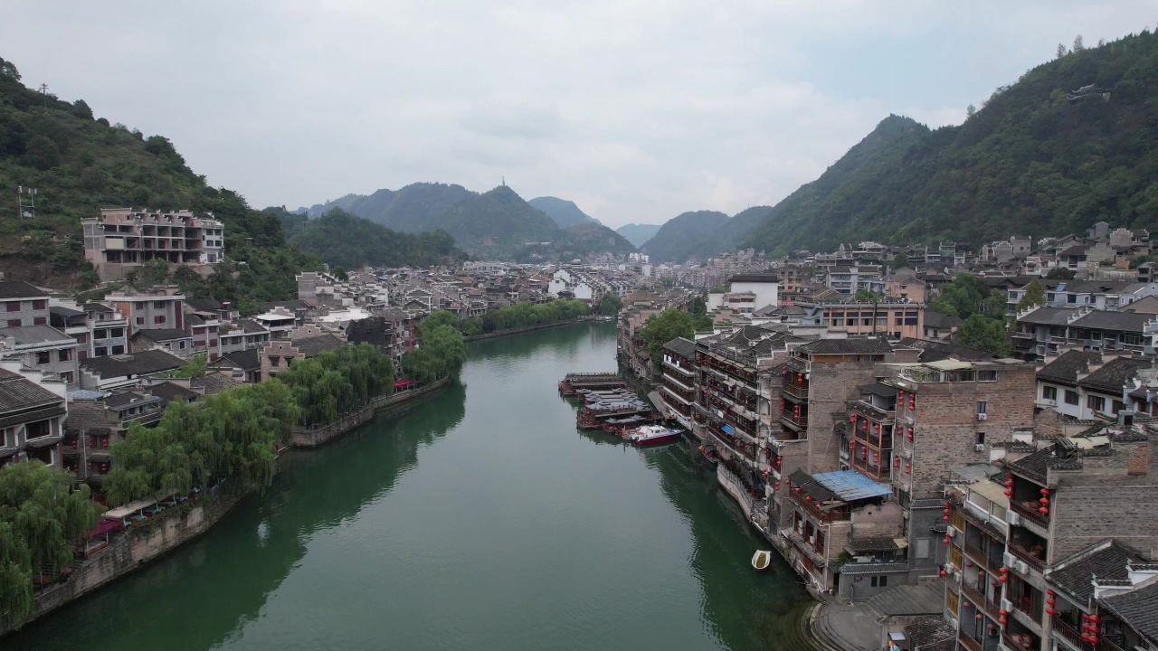 贵州黔东南镇远古镇5A景区航拍  