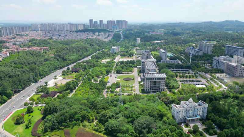 航拍湖北随州市政府办公大楼