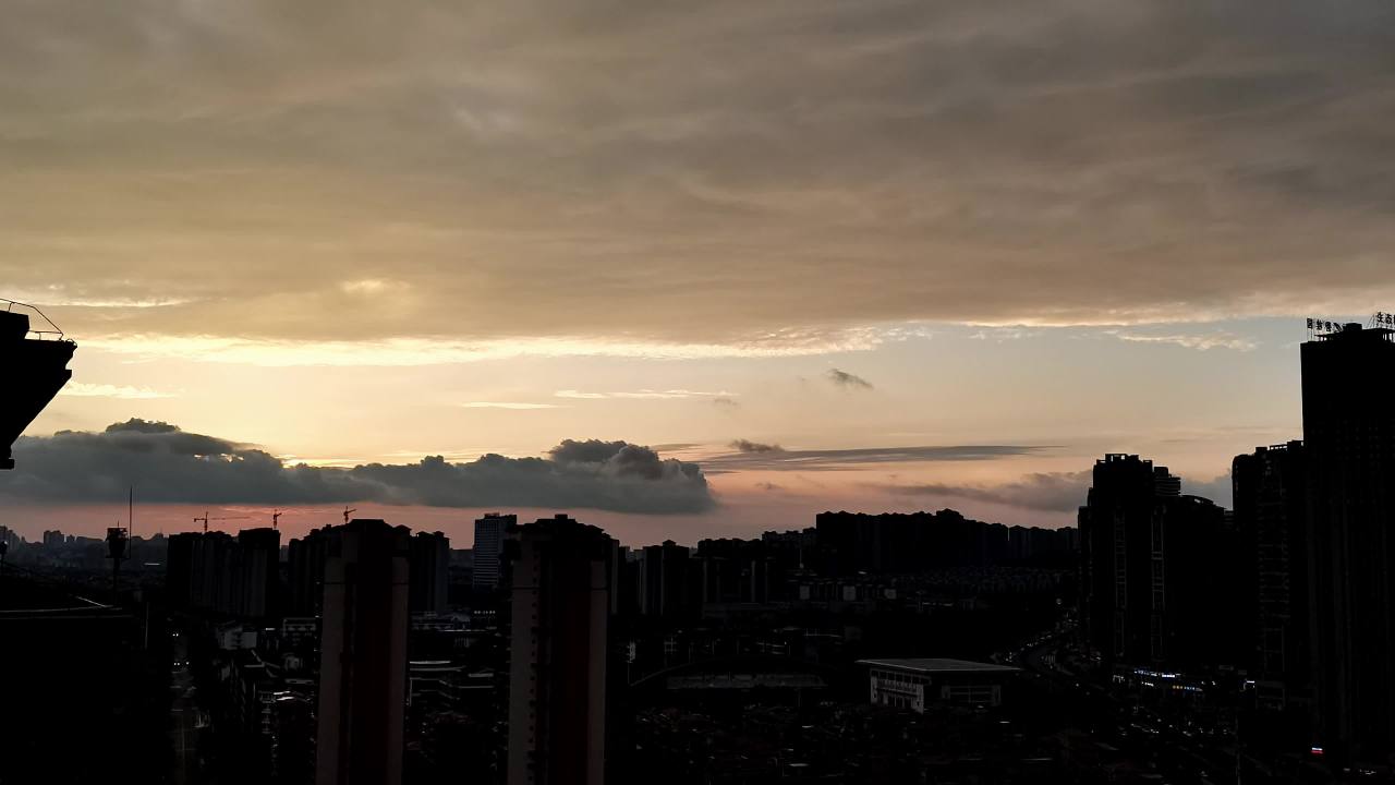 🌇